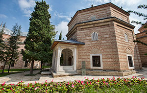 5 Asırlık Tarihi Vasiyet Bursa'da Yerine Getirildi