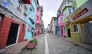 Rengarenk evleriyle Fatih fotoğraf tutkunlarının ilgi odağı