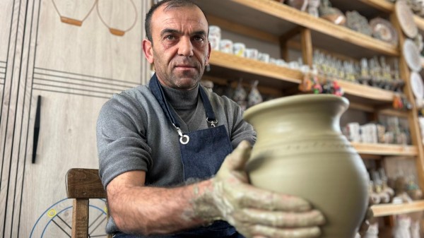 Urartu Mirasını Yaşatan Son Usta: Van’da Osman Eşme Geleneksel Çömlekçiliği Ayakta Tutuyor