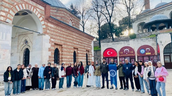 "Adım Adım Kadim Bursa: Yıldırım Belediyesi’nden Gençlere Tarihi ve Sağlıklı Bir Yolculuk"