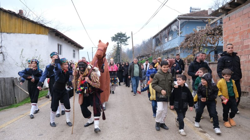 Toprağın Uykusu İnegöl’de Uyandı: Kadim Anadolu Geleneği Yeniden Hayat Buldu