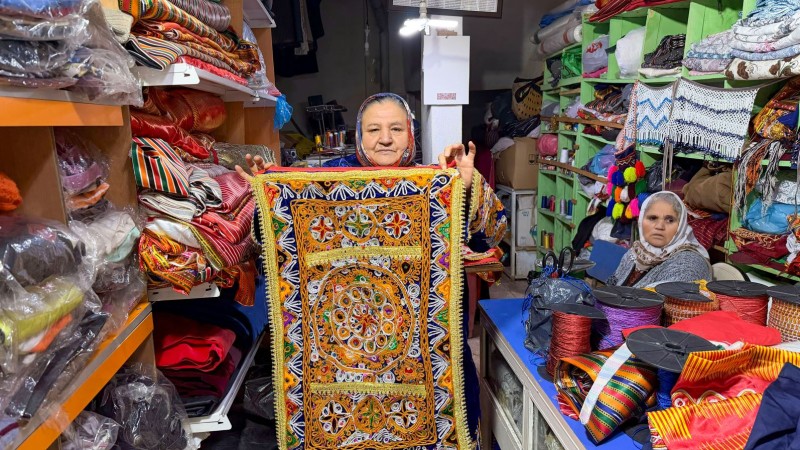 Tokat Zile'de Fındık Bebek, 40 yıldır "3 etek" dikerek Orta Asya geleneklerini geleceğe taşıyor.