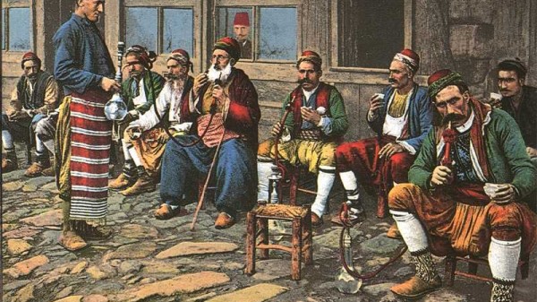 Tebdil-i kıyafet bir padişah, dumanlı bir kahvehane, affı olmayan bir gece