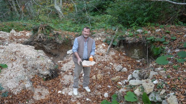 Tarih Talanı Yürek Yakıyor: Cide’deki Binlerce Yıllık Yer Altı Şehri Defineci Kurbanı Oldu!
