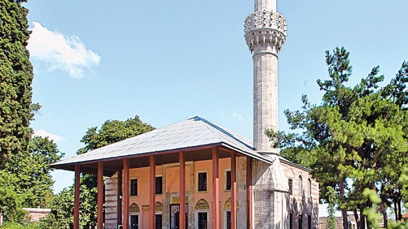 Takkeci İbrahim Efendi Bir Üzüm Tanesi İçin Bağdat'a Giden İnsan