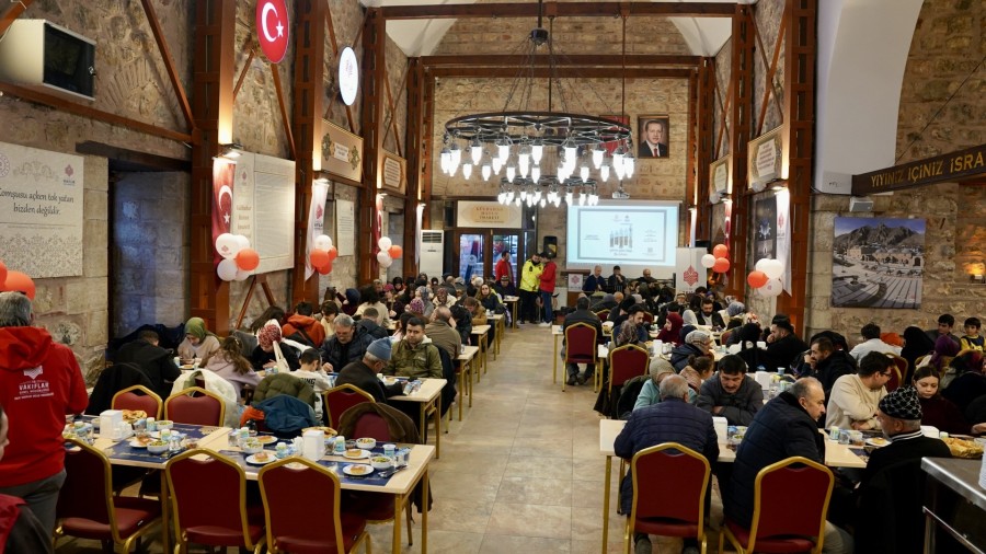 Tarihin Kalbinde Paylaşmak: Tokat Gülbahar Hatun İmareti’nde 500 Kişilik Dev Sofra
