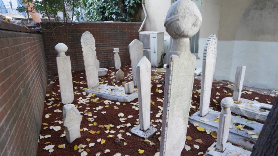 Aksaray’ın Sessiz Tanığı Kâtip Muslihiddin Camii Haziresi Eski İhtişamına Kavuştu