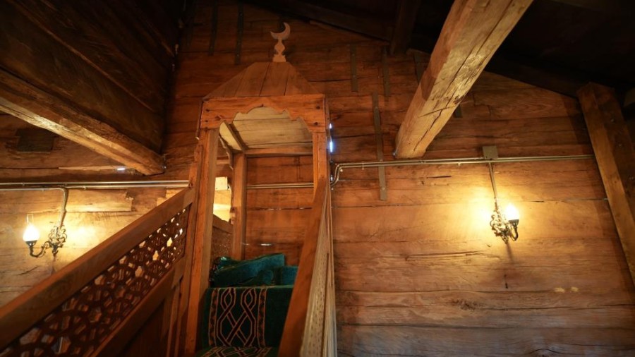 Ahşabın Zarafeti Yeniden Canlandı: Samsun Terme Yeni Cami’de Tarihi Dokunuş