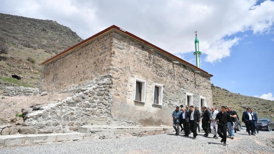 Develi’nin Manevi Muhafızı Seyyid Abdul İlyas Türbesi Yeniden İhya Edildi