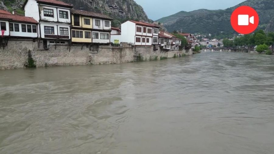 Amasya’nın 2 Bin Yıllık Koruyucuları: Yeşilırmak’a Direnen Antik Surlar