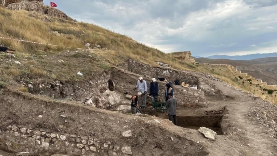 Bayburt Kalesi’nde Yeni Bulgular: Yerleşim Tarihi İlk Tunç Çağı’na Uzandı