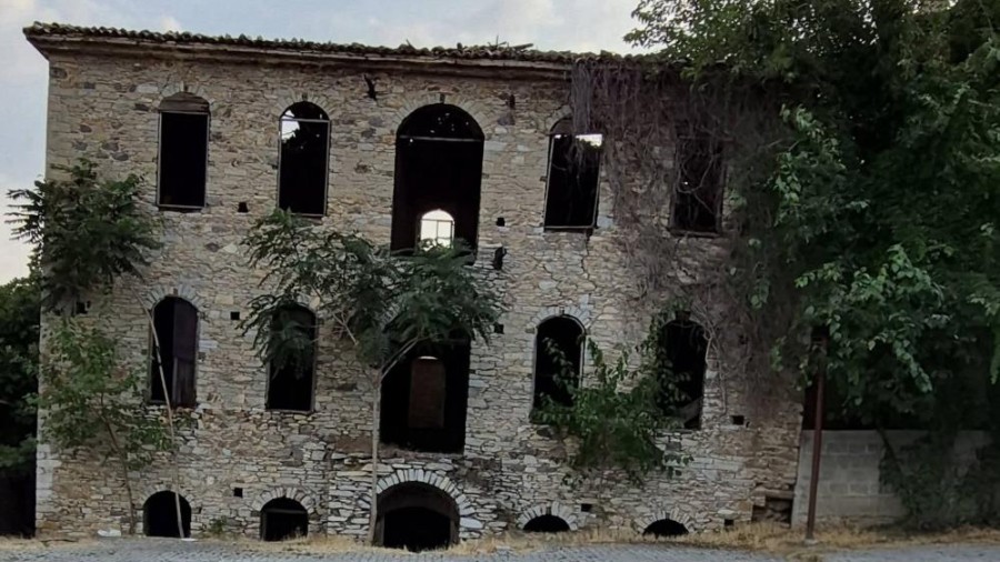 Tavas’ın Tarihi Mirası İçin Alarm: Mestanağa Hanı Restore Edilmeyi Bekliyor