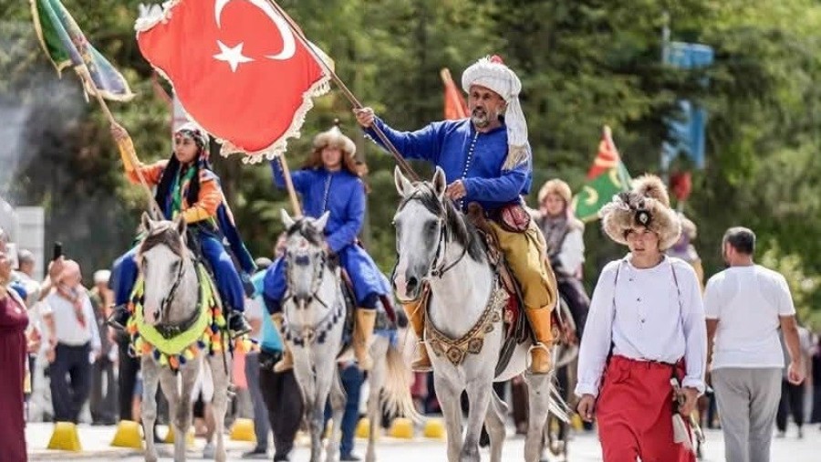 Söğüt'te 745 Yıllık Gelenek Yeniden Yaşatılıyor: Yörükler Buluştu
