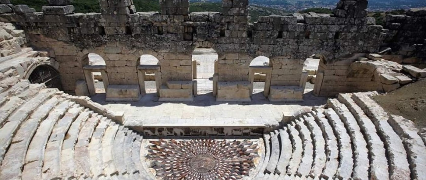 Antik Çeşmeden Su, Odeon’dan Tarih Fışkırıyor: Kibyra’da Yeni Sezon Başladı