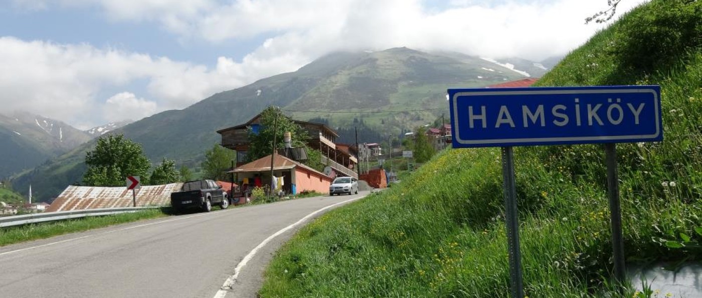 Hamsiköy İsminin Kökeni: “Hamse”den “Hamsi”ye Uzanan Dönüşüm