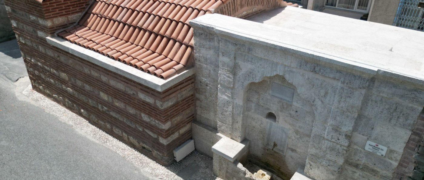 Fatih’te Bir Tarih İhyası: 450 Yıllık Kaid Mustafa Ağa Çeşmesi Yeniden Suyuna Kavuştu