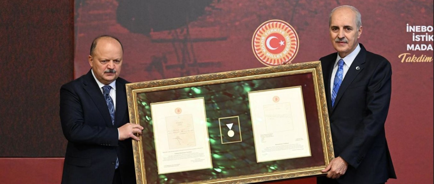 Gazi Meclis’te Tarihi An: İnebolu’nun İkinci İstiklal Madalyası Teslim Alındı