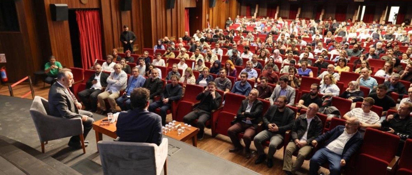 Bursa’nın Fethi’nin 700. Yılında “Kuruluşun Başkenti Bursa” Söyleşisi Düzenlendi
